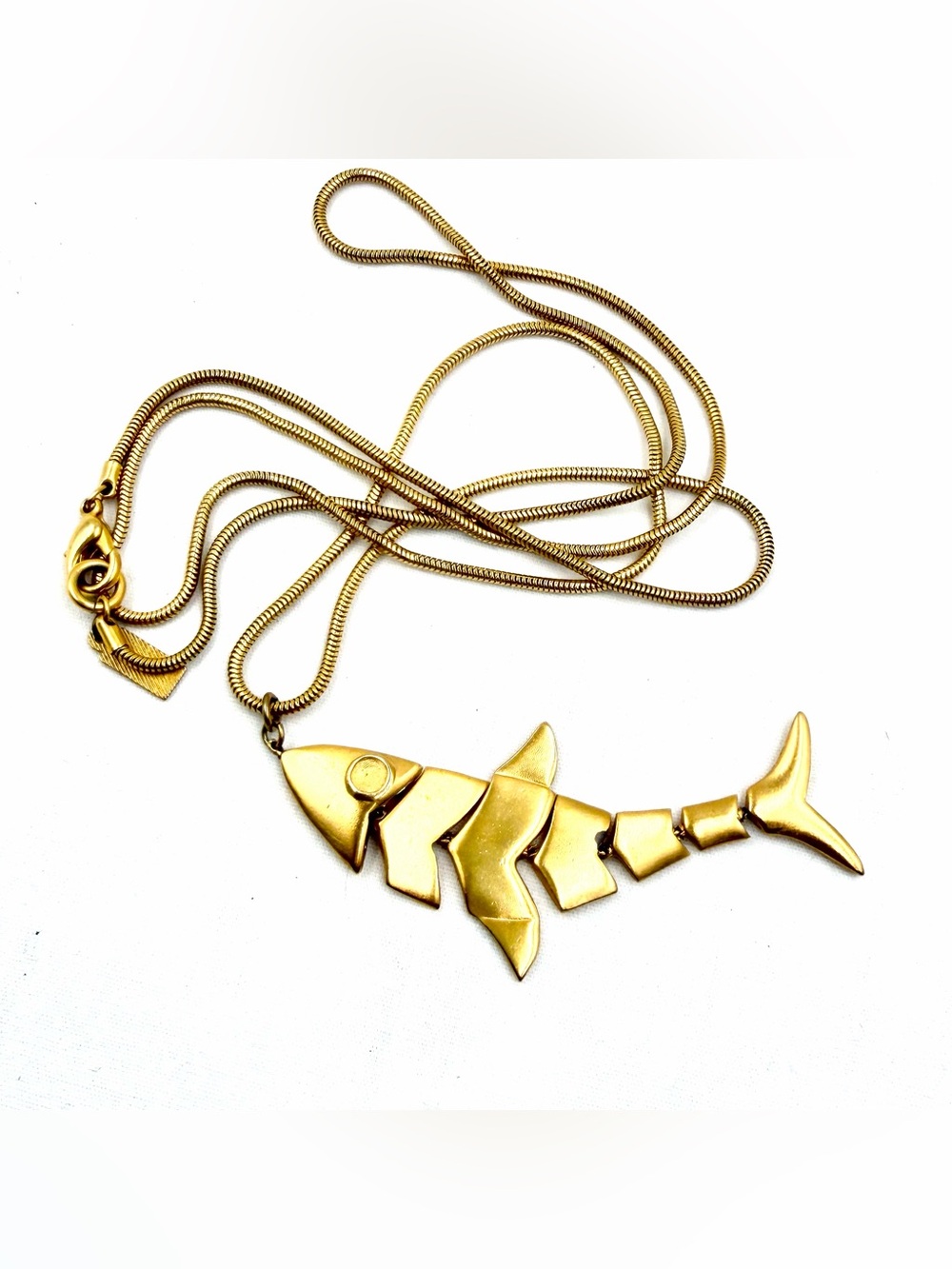 Vintage Talbots Gold Tone Articulated Fish Pendant Necklace